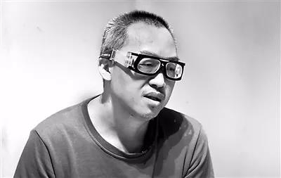 【以案說紀(jì)】想要更多，終究會“兩手空空”